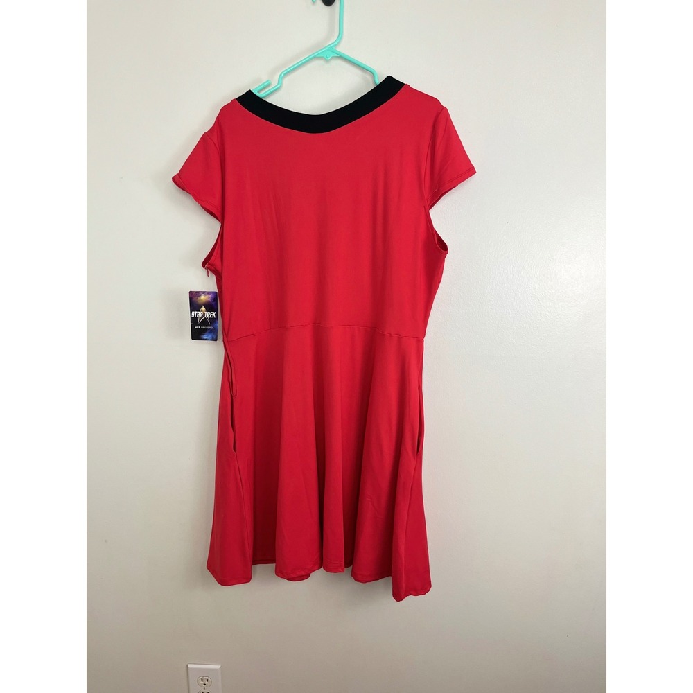 NWT Her Universe Star Trek Cosplay Skater Dress 3X Red Engineering Operations - Picture 5 of 7